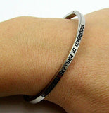 Bracciale rigido con scritta amore