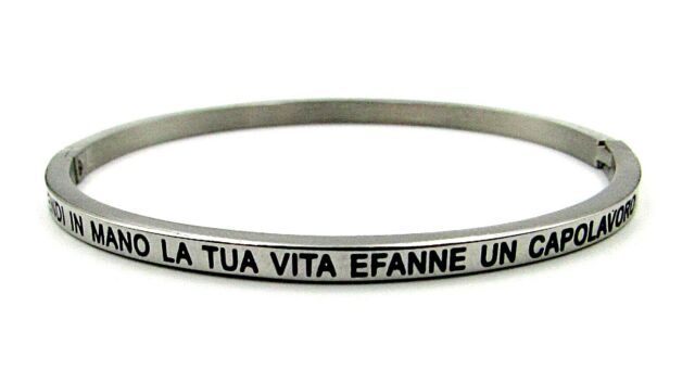 Bracciale rigido con scritta amore