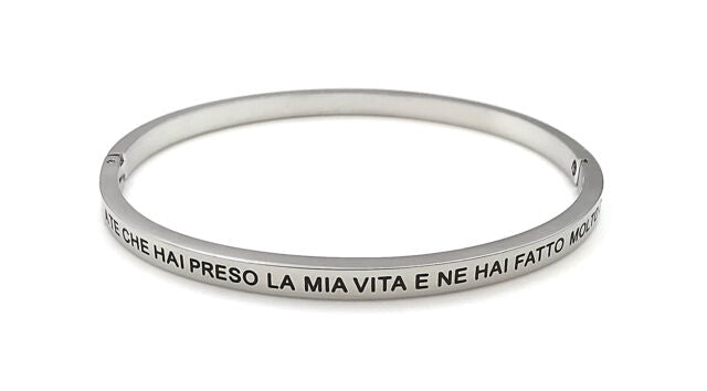 Bracciale rigido con scritta amore